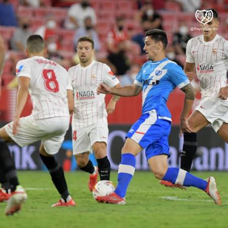Sevilla 3 - Rayo Vallecano 0: Derrota que marca el camino
