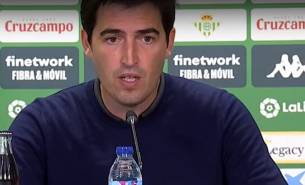 Iraola: "El penalti ha llegado cuando parecía que el partido podía caer de nuestro lado"