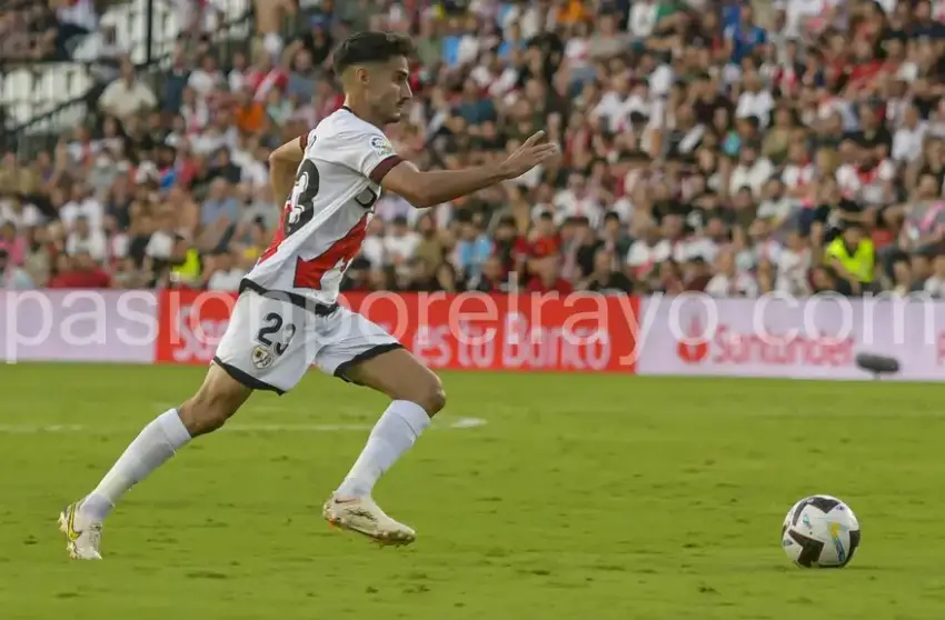 Óscar Valentín, goleador del Rayo Vallecano