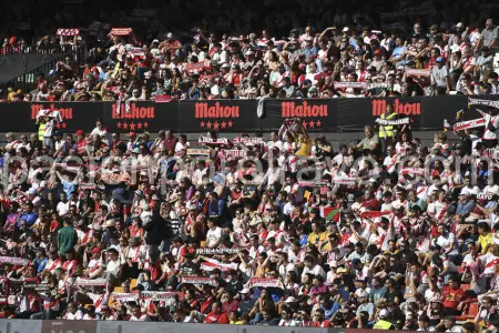 Imagen de la grada de Vallecas durante el Rayo Vallecano - Leganés