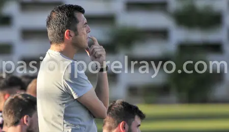 Luis Cembranos, ex del Rayo Vallecano, debutará como entrenador en primera