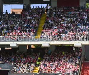 La afición del Athletic en el partido de la temporada pasada.