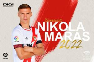 Nikola Maras, central cedido por el Almería, llega a Vallecas