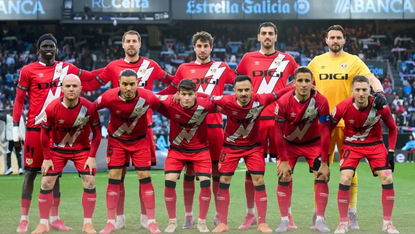 11 titular del Rayo en Balaídos contra el Celta de Vigo