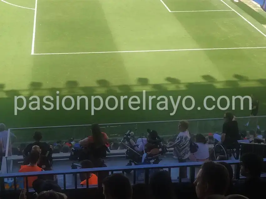 Imagen de la zona para PMR del estadio de Vallecas