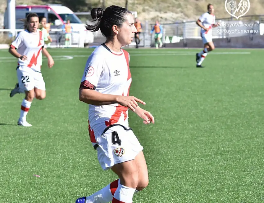 Pilar García, en el Rayo Femenino - Athletic Femenino