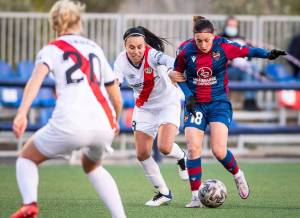 El Rayo Femenino decidirá hoy si viaja a San Sebastián