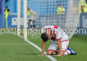 El Rayo falla y deja pasar otro tren