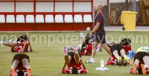 Paco Jémez durante un entrenamiento del Rayo Vallecano