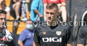 Maras, el último debutante en primera del Rayo Vallecano de Iraola