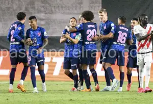 Sorloth, celebrando el empate en el Rayo - Atlético de Madrid