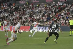 Lejeune, en la falta del 1-0 del último Rayo - Betis