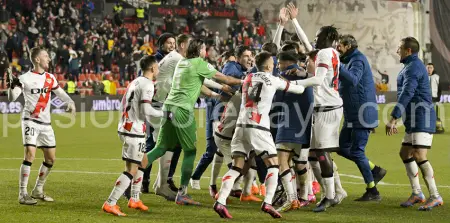 Celebración de la victoria del Rayo Vallecano contra el Almería