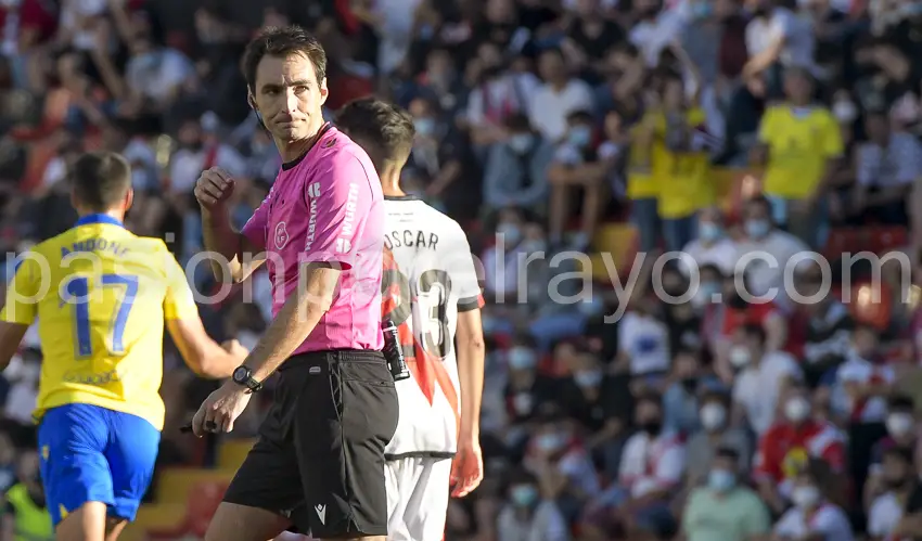 De Burgos Bengoetxea pitó por última vez al Rayo contra el Valencia la temporada pasada