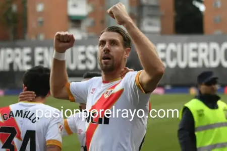 Lejeune, indiscutible en el Rayo Vallecano centenario