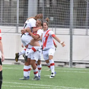 El Rayo Femenino ya sabe lo que es ganar