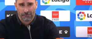 Bolo, en una rueda de prensa en el estadio de Vallecas