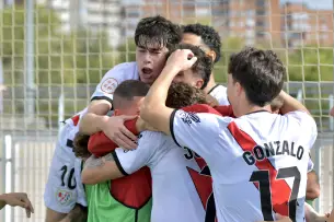 Celebración del Rayo B contra el Tres Cantos