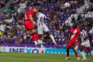 Lejeune, logrando su gol en el Valladolid - Rayo Vallecano