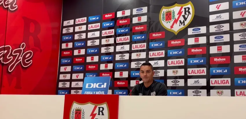 Francisco en la rueda de prensa previa al partido ante Las Palmas