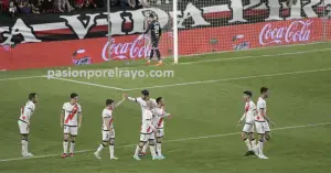 Los jugadores del Rayo celebrando el 1-0 ante Osasuna