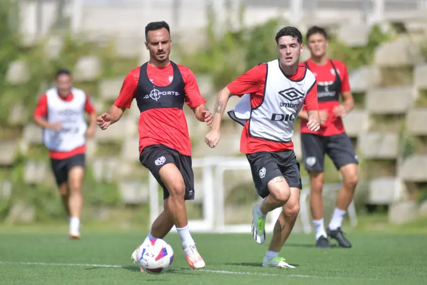 Entrenamiento de la plantilla del Rayo Vallecano