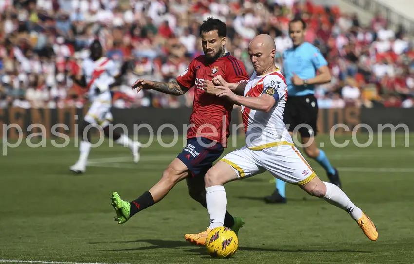 Isi, en el Rayo Vallecano - Osasuna