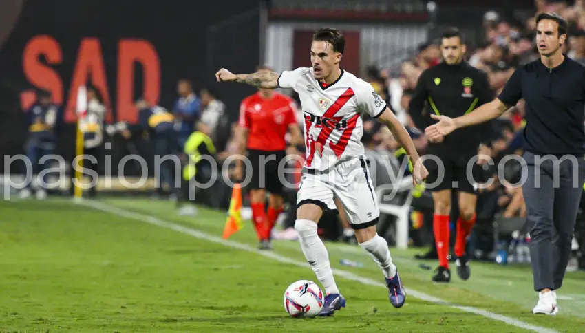 Pep Chavarría, en el Rayo Vallecano - Atlético de Madrid