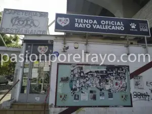 Imagen de la tienda del Rayo Vallecano en 2019