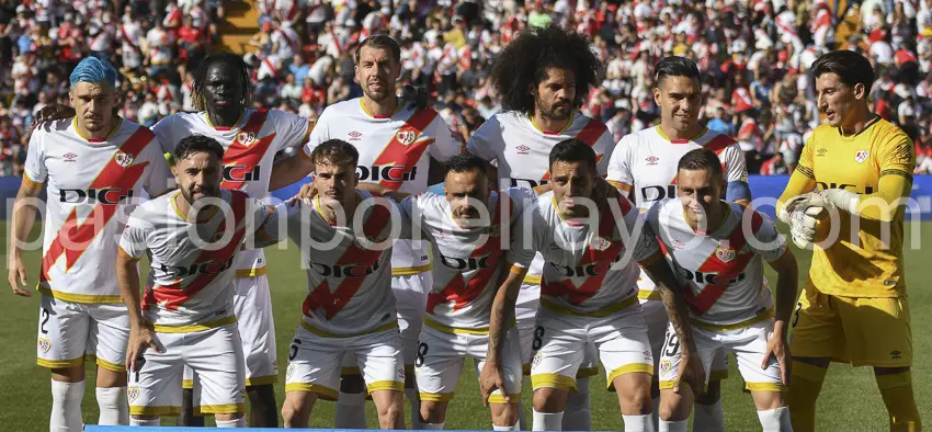 Alineación del Rayo Vallecano en la última jornada de Liga 23/24