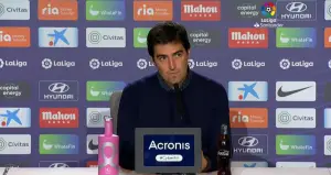 Iraola, en la rueda de prensa del Atlético de Madrid - Rayo Vallecano