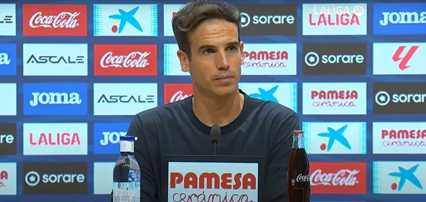 Iñigo Pérez en rueda de prensa tras la derrota ante el Villarreal