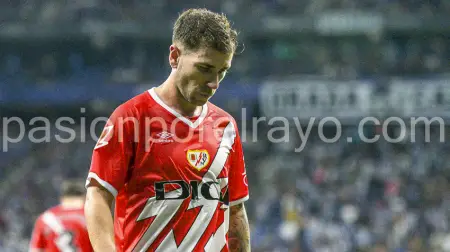 Embarba, que ha regresao al Rayo esta temporada, durante el partido ante el Espanyol