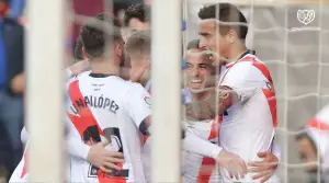 Los jugadores del Rayo Vallecano celebran el 1-0 contra el Espanyol