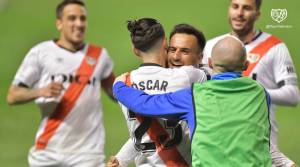 El Rayo se mantiene en play-off sin jugar su partido