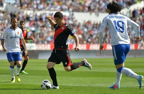 Teixeira y el Zaragoza pinchan la ‘burbuja’ europea del Rayo