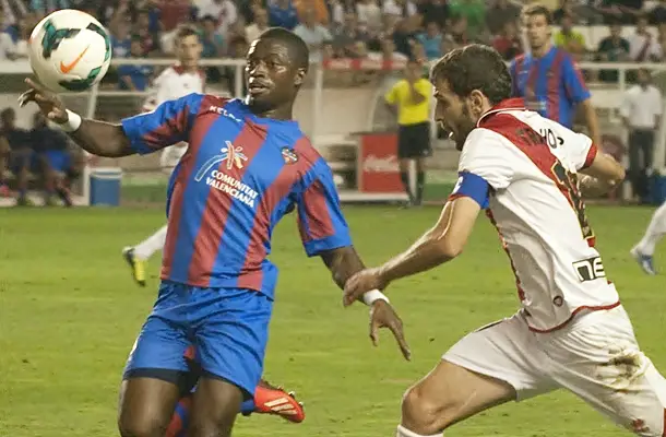 ‘Nos gusta ser protagonistas con el balón y abrir el campo’