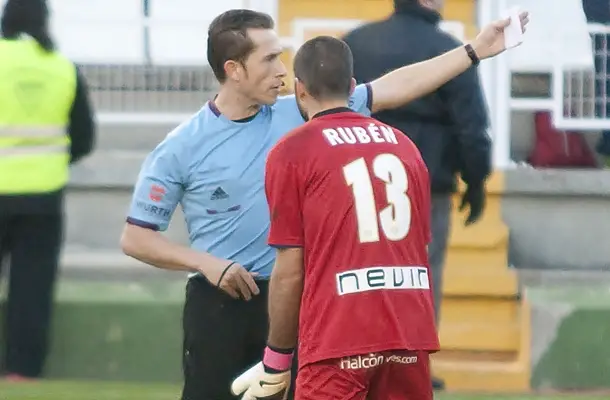 El Rayo pierde a Rubén y Arbilla para el Villamarín