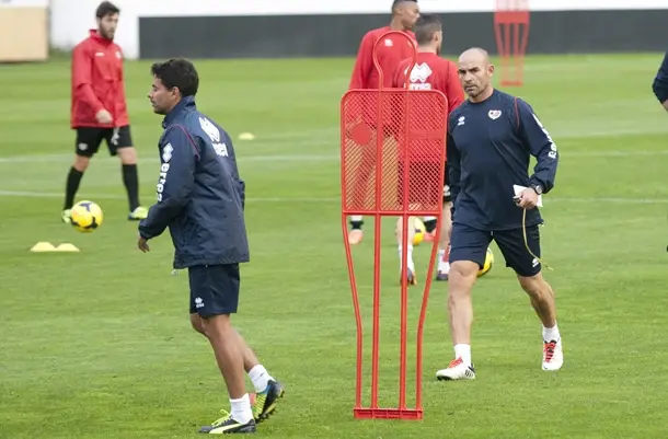 Jémez ‘echa el cierre’ a las televisiones en la última sesión previa al derbi con el Madrid