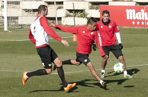 El regreso de Gálvez dio mayor estabilidad defensiva