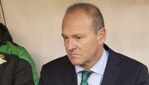 El Betis destituye a Pepe Mel
