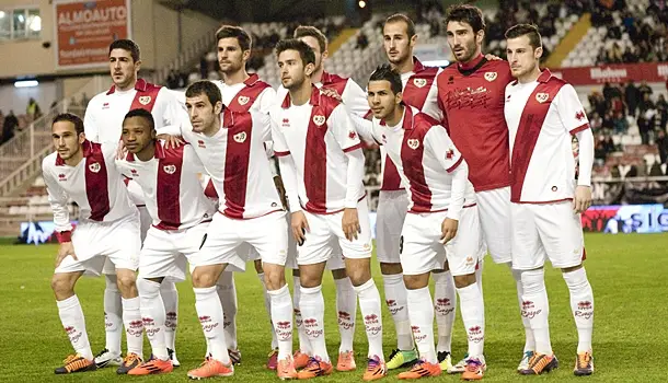 Vallecas debería desterrar la mofa, la humillación y los insultos a los jugadores