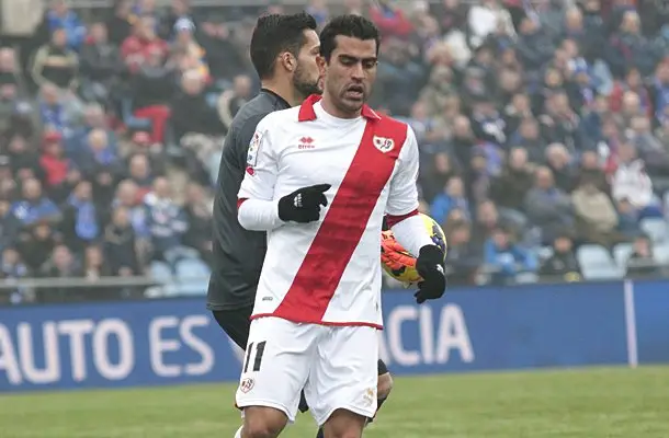 El mexicano Nery Castillo pierde su sitio