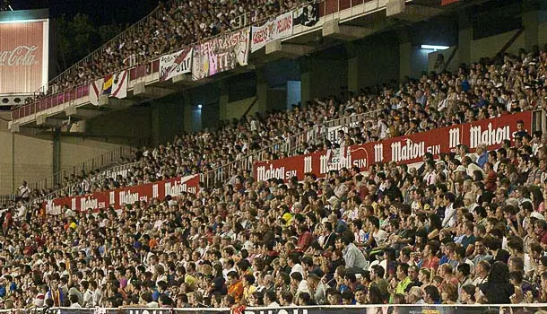 Promoción de acompañantes para recibir al Atleti