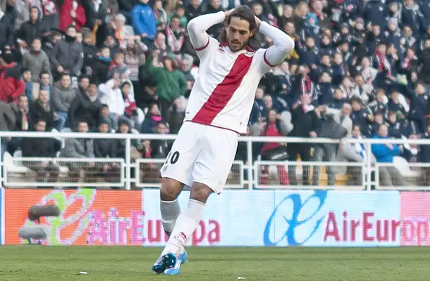 El Rayo se queda a cuatro de la salvación antes de visitar al Barcelona