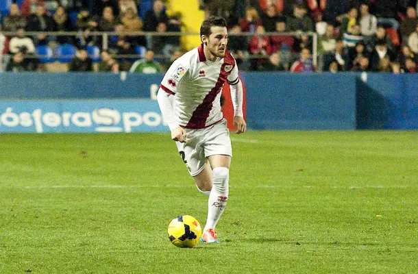 Tito cumple ciclo de amonestaciones y no estará ante el Málaga