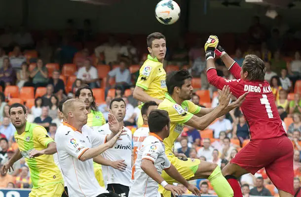 El Rayo no quiere jugar con fuego para intentar salir del infierno