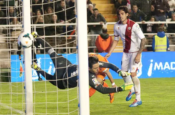 Larrivey encuentra el camino del éxito y de la esperanza