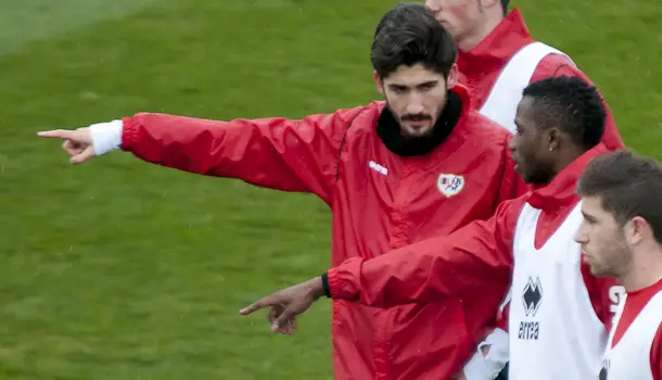 José Carlos sigue con molestias en su rodilla lesionada