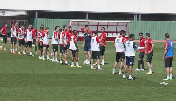 Seba Fernández, principal novedad en la convocatoria de esta semana